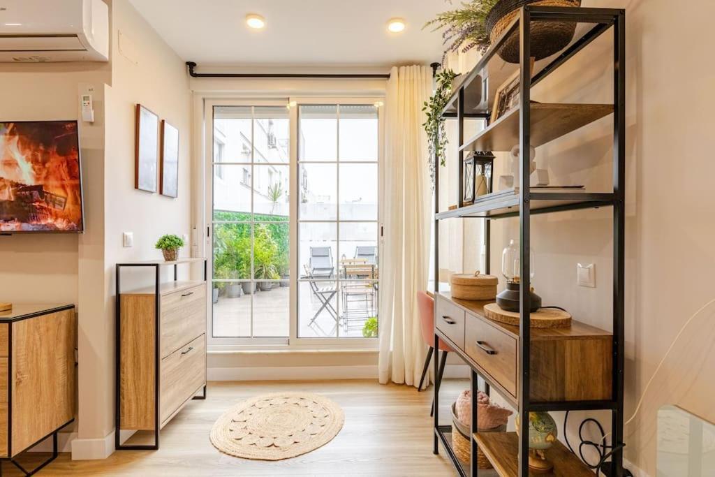 New! Cozy For Couples With Private Patio