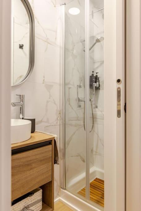 New! Cozy For Couples With Private Patio * Séville