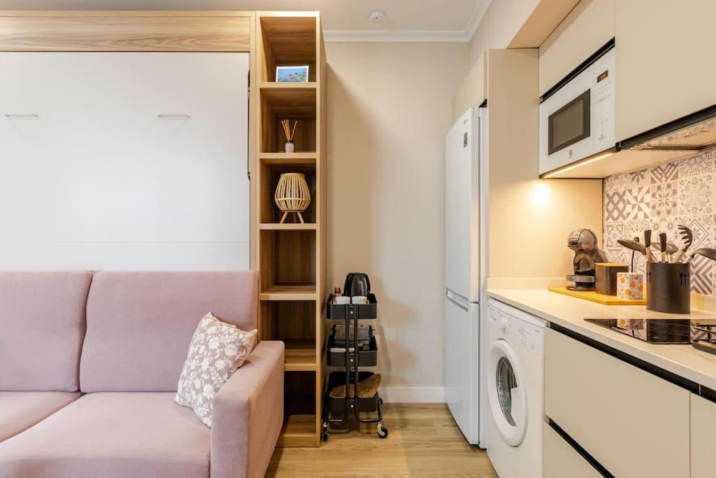Appartement New! Cozy For Couples With Private Patio Séville