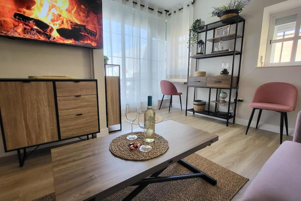 New! Cozy For Couples With Private Patio Appartement